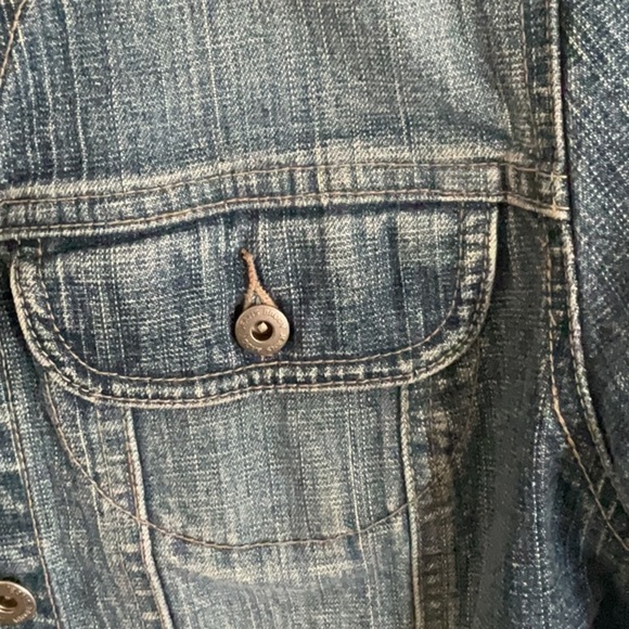 Blue Jean Jacket with Medium Indigo Wash - Picture 3 of 6